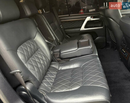 Черный Тойота Ленд Крузер, объемом двигателя 4.46 л и пробегом 200 тыс. км за 50500 $, фото 41 на Automoto.ua