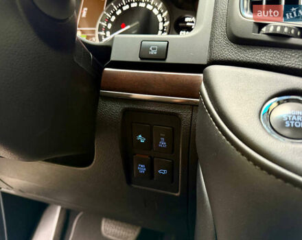 Черный Тойота Ленд Крузер, объемом двигателя 4.46 л и пробегом 118 тыс. км за 55500 $, фото 61 на Automoto.ua