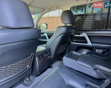 Черный Тойота Ленд Крузер, объемом двигателя 4.46 л и пробегом 217 тыс. км за 42999 $, фото 15 на Automoto.ua