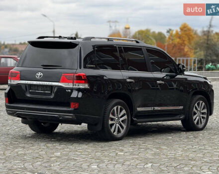 Черный Тойота Ленд Крузер, объемом двигателя 4.46 л и пробегом 132 тыс. км за 54999 $, фото 6 на Automoto.ua