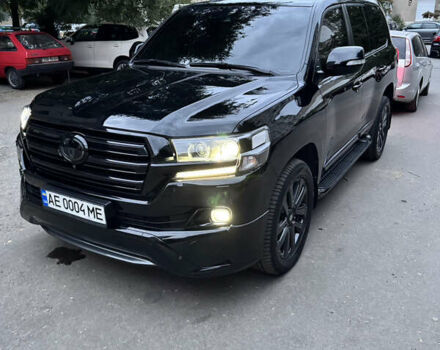 Черный Тойота Ленд Крузер, объемом двигателя 4.46 л и пробегом 177 тыс. км за 52000 $, фото 68 на Automoto.ua