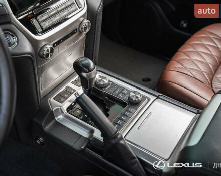 Черный Тойота Ленд Крузер, объемом двигателя 4.46 л и пробегом 222 тыс. км за 44700 $, фото 28 на Automoto.ua