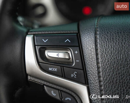 Черный Тойота Ленд Крузер, объемом двигателя 4.46 л и пробегом 222 тыс. км за 44700 $, фото 22 на Automoto.ua