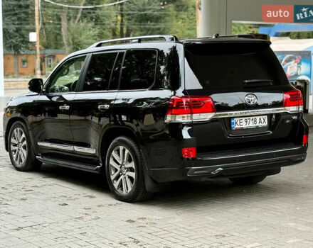 Черный Тойота Ленд Крузер, объемом двигателя 4.46 л и пробегом 118 тыс. км за 55500 $, фото 68 на Automoto.ua