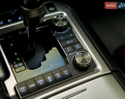 Черный Тойота Ленд Крузер, объемом двигателя 4.5 л и пробегом 131 тыс. км за 55000 $, фото 29 на Automoto.ua