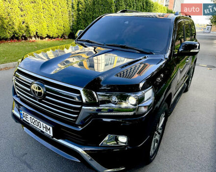 Черный Тойота Ленд Крузер, объемом двигателя 4.46 л и пробегом 320 тыс. км за 45999 $, фото 14 на Automoto.ua