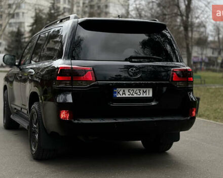 Черный Тойота Ленд Крузер, объемом двигателя 4.46 л и пробегом 217 тыс. км за 42999 $, фото 7 на Automoto.ua