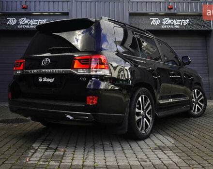 Черный Тойота Ленд Крузер, объемом двигателя 4.46 л и пробегом 149 тыс. км за 52700 $, фото 20 на Automoto.ua