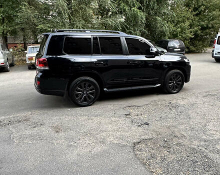 Черный Тойота Ленд Крузер, объемом двигателя 4.46 л и пробегом 177 тыс. км за 52000 $, фото 9 на Automoto.ua