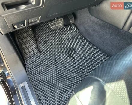 Черный Тойота Ленд Крузер, объемом двигателя 4.46 л и пробегом 133 тыс. км за 47000 $, фото 12 на Automoto.ua