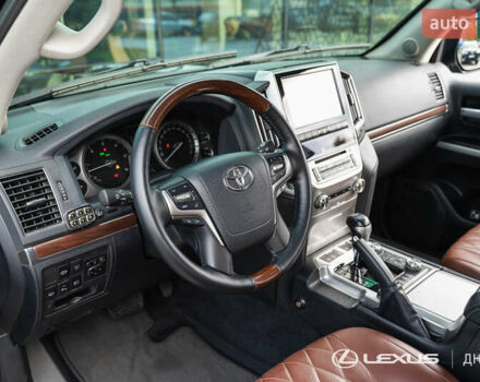 Черный Тойота Ленд Крузер, объемом двигателя 4.46 л и пробегом 222 тыс. км за 44700 $, фото 21 на Automoto.ua