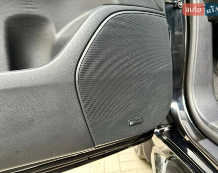 Черный Тойота Ленд Крузер, объемом двигателя 4.46 л и пробегом 118 тыс. км за 55500 $, фото 27 на Automoto.ua