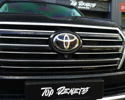 Черный Тойота Ленд Крузер, объемом двигателя 4.46 л и пробегом 149 тыс. км за 52700 $, фото 4 на Automoto.ua