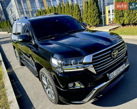 Черный Тойота Ленд Крузер, объемом двигателя 4.46 л и пробегом 320 тыс. км за 45999 $, фото 1 на Automoto.ua