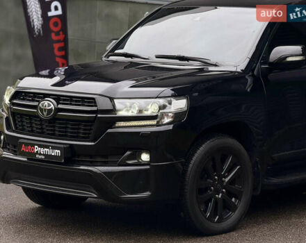 Черный Тойота Ленд Крузер, объемом двигателя 4.5 л и пробегом 131 тыс. км за 55000 $, фото 11 на Automoto.ua