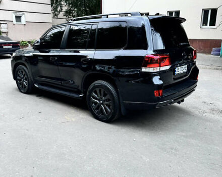 Черный Тойота Ленд Крузер, объемом двигателя 4.46 л и пробегом 177 тыс. км за 52000 $, фото 28 на Automoto.ua