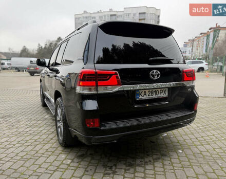 Черный Тойота Ленд Крузер, объемом двигателя 4.46 л и пробегом 200 тыс. км за 50500 $, фото 10 на Automoto.ua