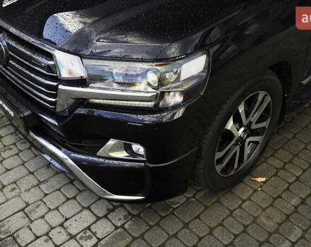 Черный Тойота Ленд Крузер, объемом двигателя 4.46 л и пробегом 149 тыс. км за 52700 $, фото 7 на Automoto.ua