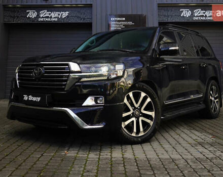 Черный Тойота Ленд Крузер, объемом двигателя 4.46 л и пробегом 149 тыс. км за 52700 $, фото 9 на Automoto.ua
