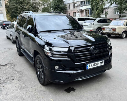 Черный Тойота Ленд Крузер, объемом двигателя 4.46 л и пробегом 177 тыс. км за 52000 $, фото 22 на Automoto.ua