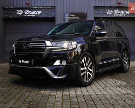 Черный Тойота Ленд Крузер, объемом двигателя 4.46 л и пробегом 149 тыс. км за 52700 $, фото 8 на Automoto.ua