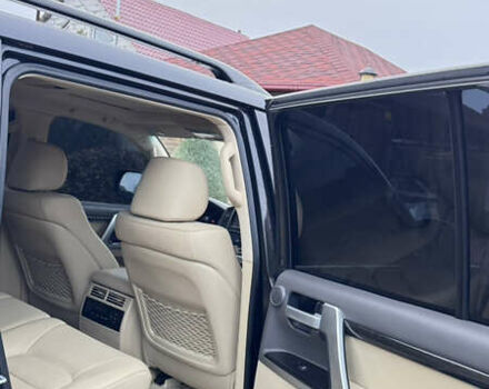 Черный Тойота Ленд Крузер, объемом двигателя 4.46 л и пробегом 112 тыс. км за 57000 $, фото 8 на Automoto.ua