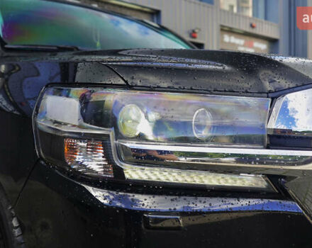 Черный Тойота Ленд Крузер, объемом двигателя 4.46 л и пробегом 149 тыс. км за 52700 $, фото 3 на Automoto.ua