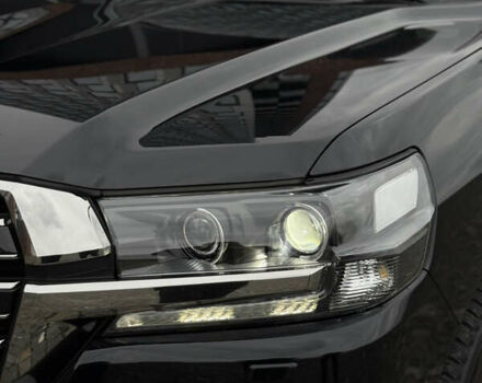 Черный Тойота Ленд Крузер, объемом двигателя 4.46 л и пробегом 132 тыс. км за 54999 $, фото 34 на Automoto.ua