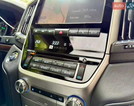 Черный Тойота Ленд Крузер, объемом двигателя 4.46 л и пробегом 118 тыс. км за 55500 $, фото 50 на Automoto.ua