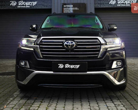 Черный Тойота Ленд Крузер, объемом двигателя 4.46 л и пробегом 149 тыс. км за 52700 $, фото 5 на Automoto.ua