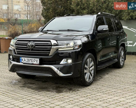 Черный Тойота Ленд Крузер, объемом двигателя 4.46 л и пробегом 200 тыс. км за 50500 $, фото 1 на Automoto.ua