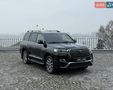 Черный Тойота Ленд Крузер, объемом двигателя 4.46 л и пробегом 101 тыс. км за 55000 $, фото 2 на Automoto.ua