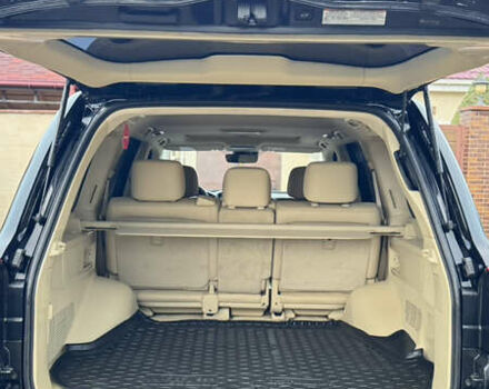 Черный Тойота Ленд Крузер, объемом двигателя 4.46 л и пробегом 112 тыс. км за 57000 $, фото 9 на Automoto.ua