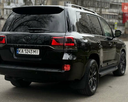 Черный Тойота Ленд Крузер, объемом двигателя 4.46 л и пробегом 217 тыс. км за 42999 $, фото 6 на Automoto.ua