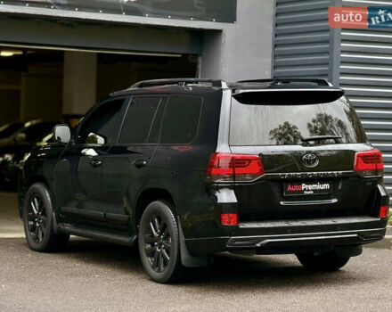 Черный Тойота Ленд Крузер, объемом двигателя 4.5 л и пробегом 131 тыс. км за 55000 $, фото 5 на Automoto.ua