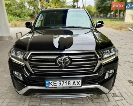 Черный Тойота Ленд Крузер, объемом двигателя 4.46 л и пробегом 118 тыс. км за 55500 $, фото 2 на Automoto.ua