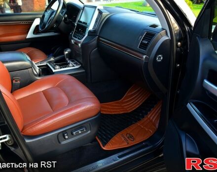 Черный Тойота Ленд Крузер, объемом двигателя 4.6 л и пробегом 137 тыс. км за 57500 $, фото 11 на Automoto.ua