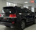 Черный Тойота Ленд Крузер, объемом двигателя 4.46 л и пробегом 185 тыс. км за 51200 $, фото 3 на Automoto.ua