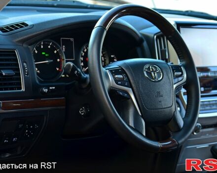 Черный Тойота Ленд Крузер, объемом двигателя 4.6 л и пробегом 137 тыс. км за 57500 $, фото 8 на Automoto.ua