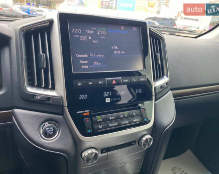 Черный Тойота Ленд Крузер, объемом двигателя 4.46 л и пробегом 232 тыс. км за 50500 $, фото 17 на Automoto.ua