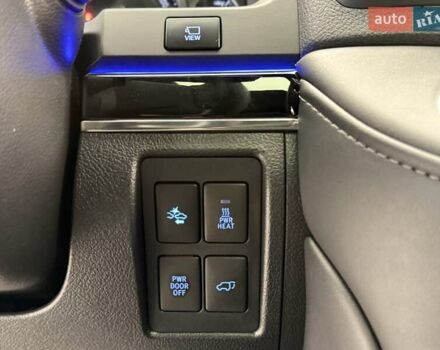 Чорний Тойота Ленд Крузер, об'ємом двигуна 4.46 л та пробігом 123 тис. км за 67400 $, фото 65 на Automoto.ua