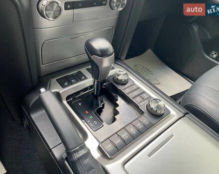 Черный Тойота Ленд Крузер, объемом двигателя 4.46 л и пробегом 232 тыс. км за 50500 $, фото 18 на Automoto.ua