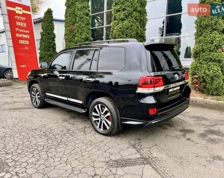 Чорний Тойота Ленд Крузер, об'ємом двигуна 4.46 л та пробігом 88 тис. км за 135000 $, фото 11 на Automoto.ua