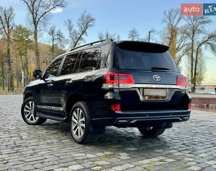 Чорний Тойота Ленд Крузер, об'ємом двигуна 4.46 л та пробігом 260 тис. км за 49999 $, фото 155 на Automoto.ua