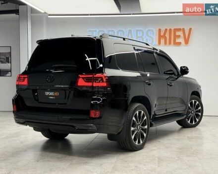 Чорний Тойота Ленд Крузер, об'ємом двигуна 4.46 л та пробігом 123 тис. км за 67400 $, фото 7 на Automoto.ua