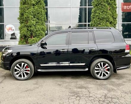 Чорний Тойота Ленд Крузер, об'ємом двигуна 4.46 л та пробігом 88 тис. км за 129999 $, фото 1 на Automoto.ua