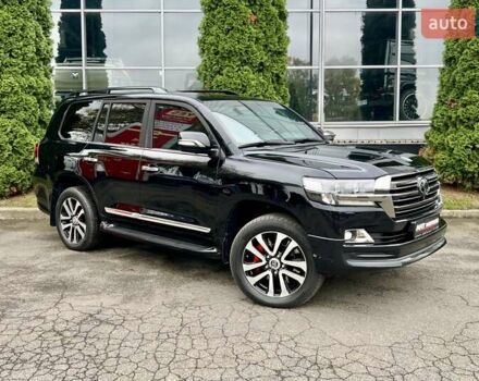 Чорний Тойота Ленд Крузер, об'ємом двигуна 4.46 л та пробігом 88 тис. км за 135000 $, фото 2 на Automoto.ua