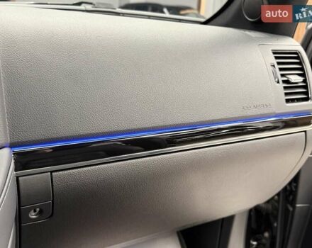 Чорний Тойота Ленд Крузер, об'ємом двигуна 4.46 л та пробігом 123 тис. км за 67400 $, фото 64 на Automoto.ua