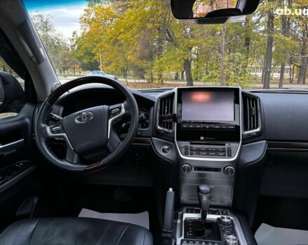 Чорний Тойота Ленд Крузер, об'ємом двигуна 4.5 л та пробігом 202 тис. км за 54990 $, фото 30 на Automoto.ua