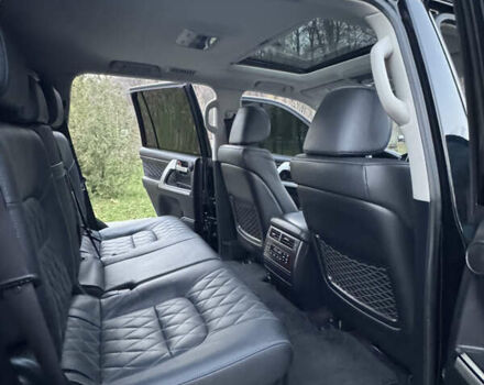 Чорний Тойота Ленд Крузер, об'ємом двигуна 4.46 л та пробігом 177 тис. км за 49999 $, фото 114 на Automoto.ua